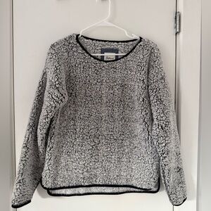 Jachs Black-Trimmed Fuzzy Gray Sherpa Sweater NWOT